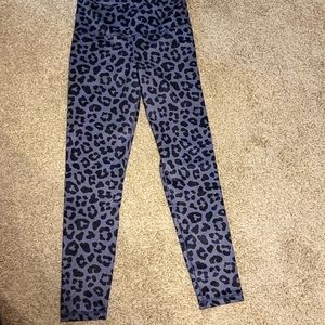 Leopard print leggings